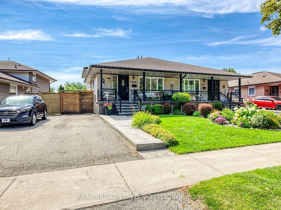 1st image of 2408 Padstow Cres