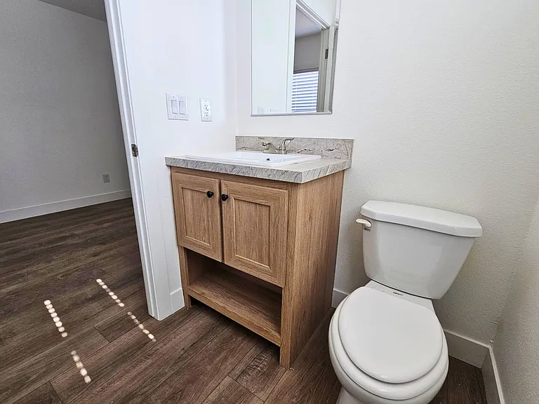 1409 N French St #26 — Photo 7