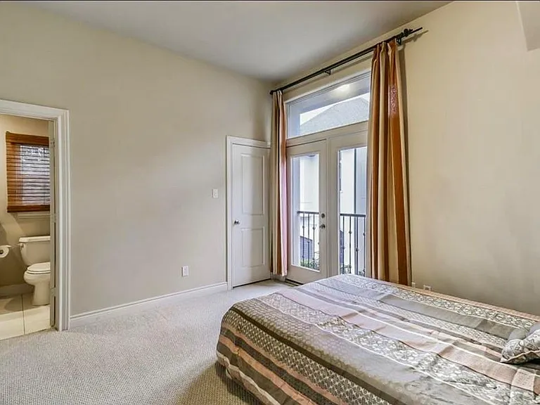 9607 Pemberton Trce — Photo 13