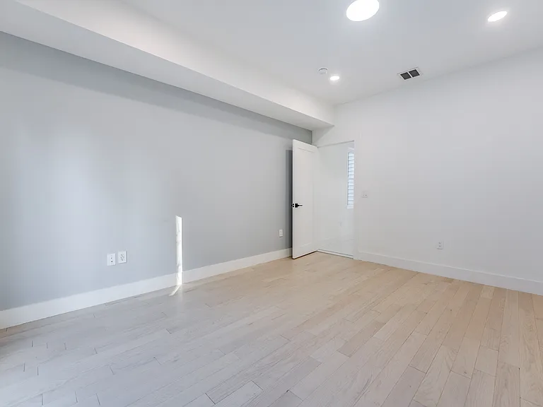 41 Dey St #1 — Photo 29