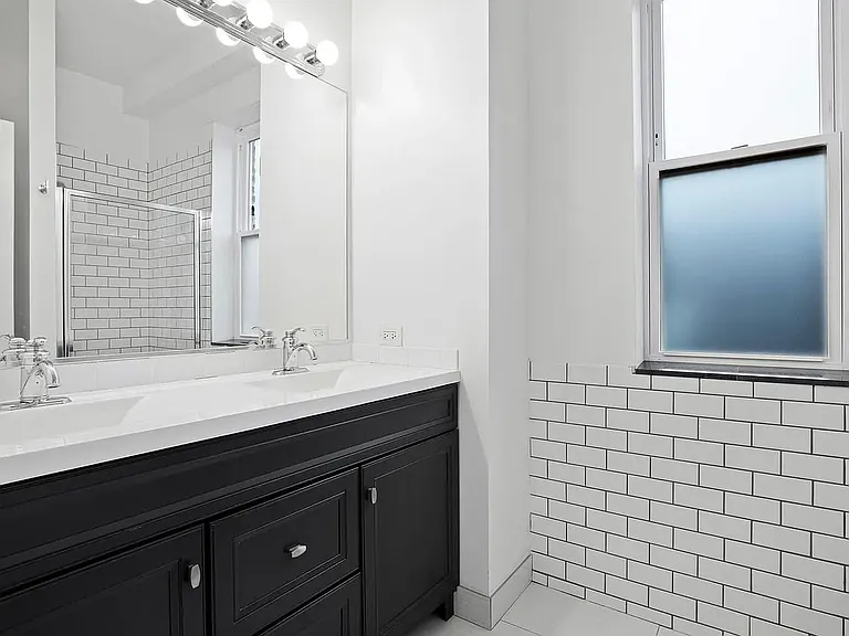 2524 N Campbell Ave #3 — Photo 5