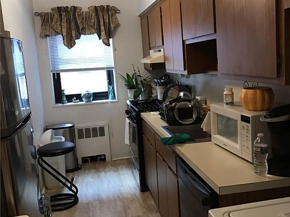 Kitchen with new appliances