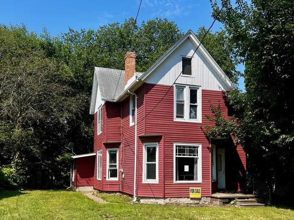 807 S College Ave, Dixon, IL 61021