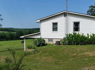 5696 Highway C, Bourbon, MO 65441