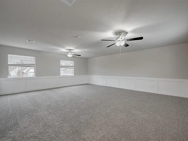 919 Mockingbird Way — Photo 34