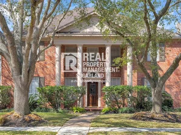 4410 Heatherwilde St, Sugar Land, TX 77479
