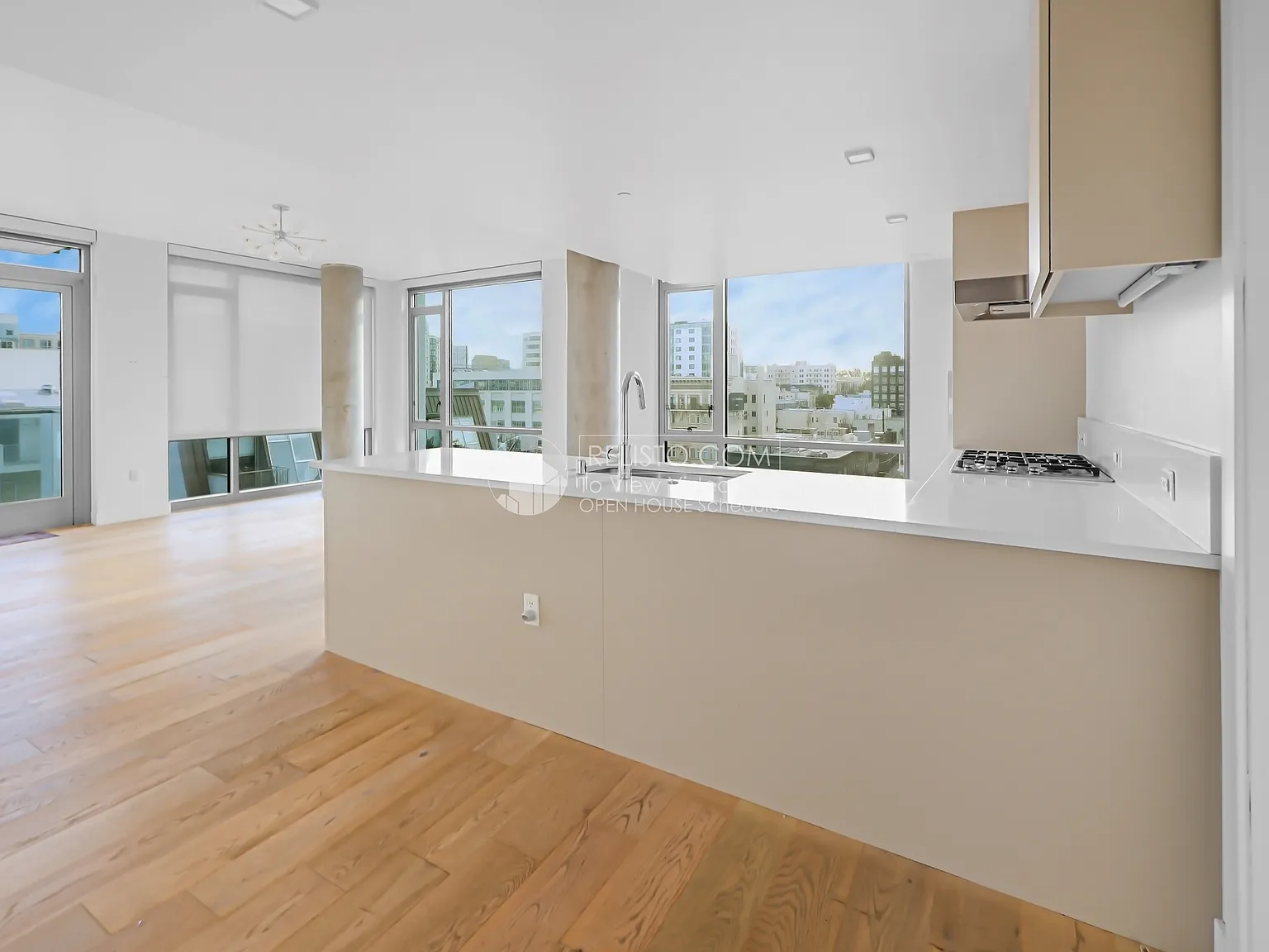 2 bed, 2.0 bath, 1100 sqft, $7,995 — Photo 4