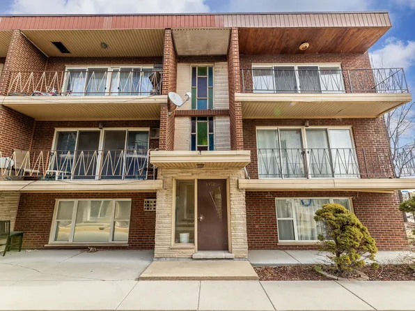 6912 W 65th St APT 3, Chicago, IL 60638