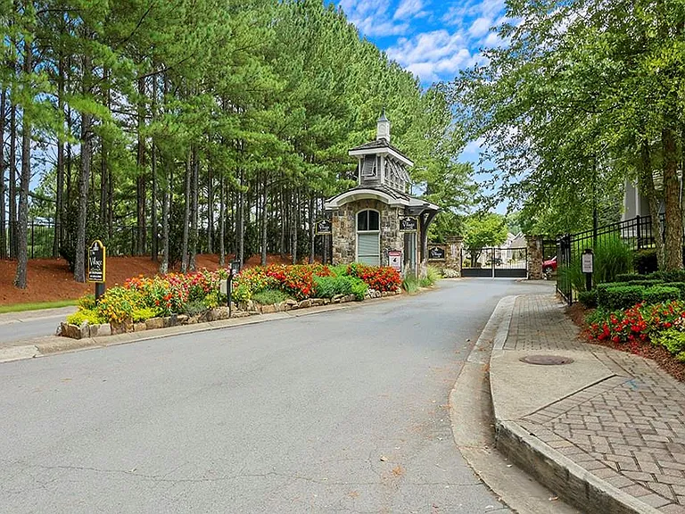 727 Stickley Oak Way — Photo 3