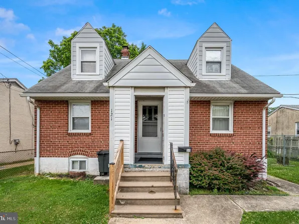 121 N Governor Printz Blvd, Essington, PA 19029