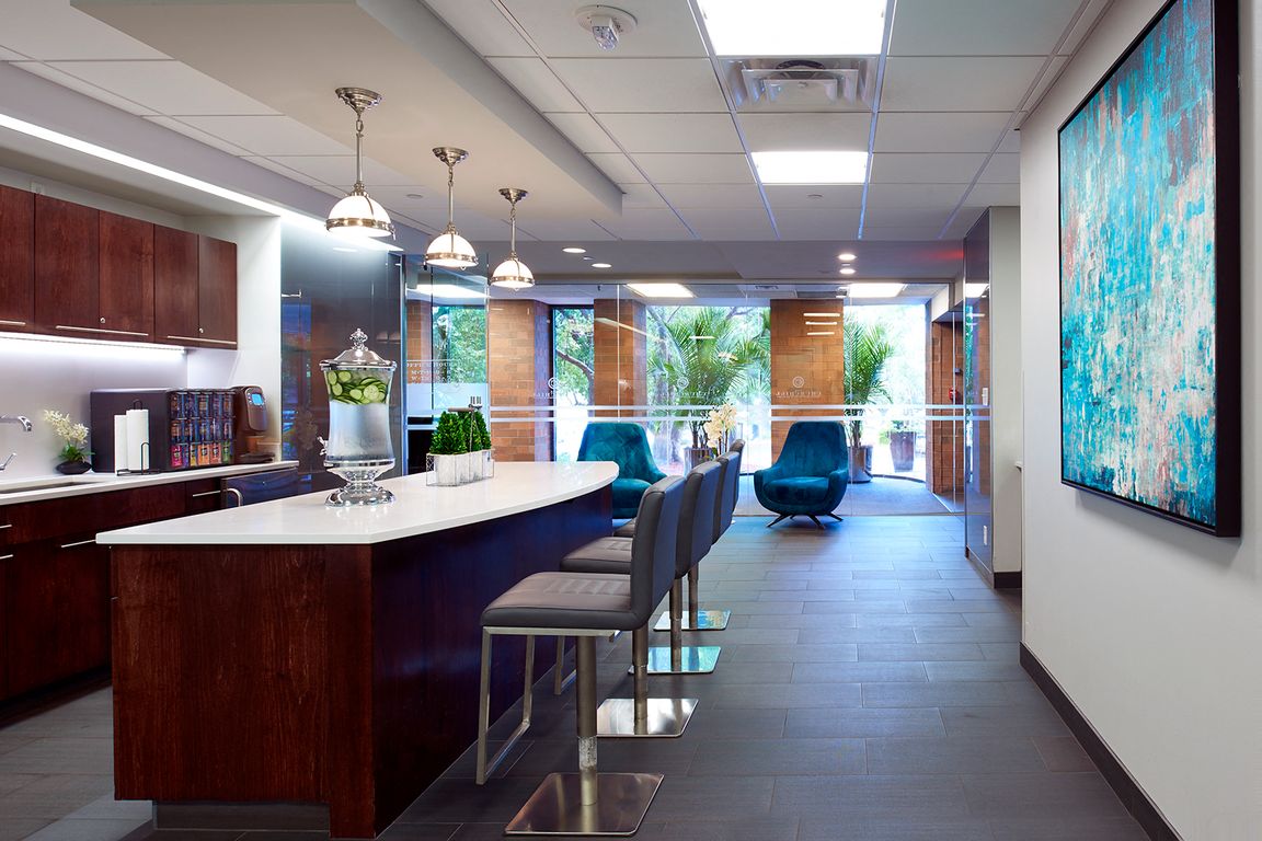 Coffee Bar and Entrance Lounge