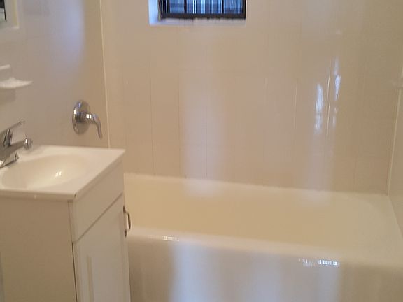 5th image of 3502 Kings Hwy APT A11