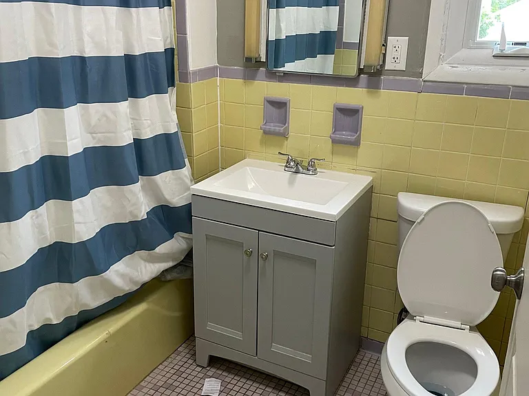 997 Genesee Park Blvd — Photo 4
