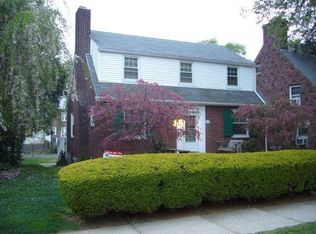 426 Spruce St, West Reading, PA 19611