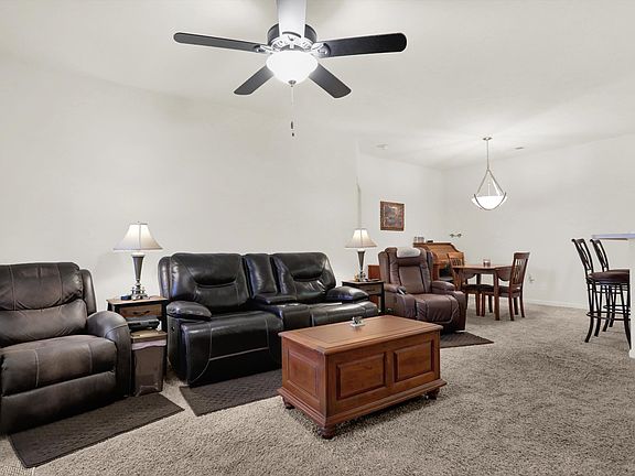 4th image of 5011 Amber Creek Pl APT 101