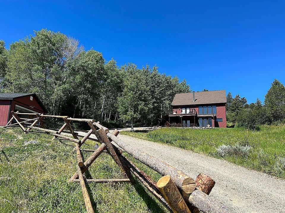 Beautiful new fence