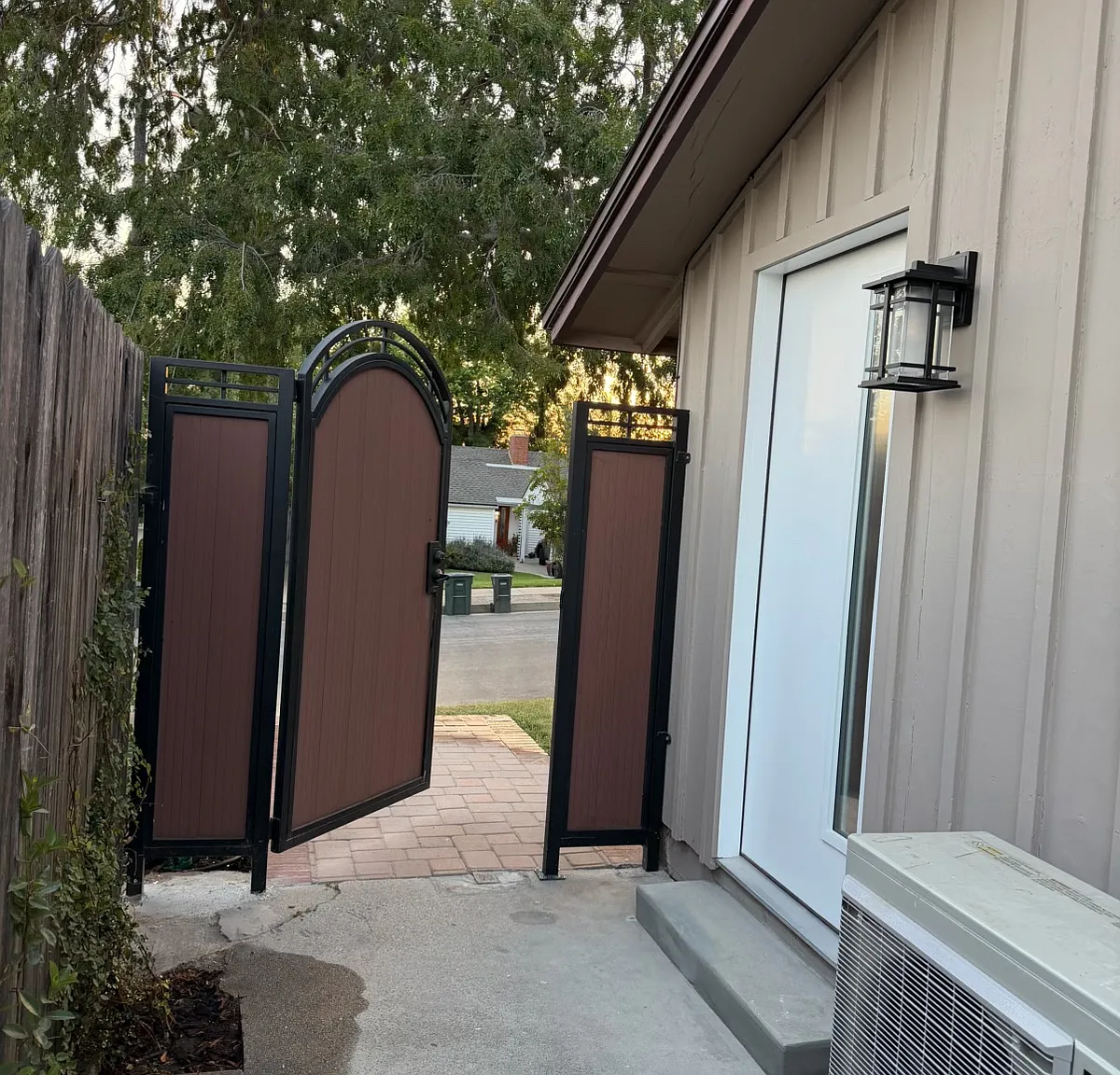 1 bed, 420 sqft, $2,195 — Photo 2