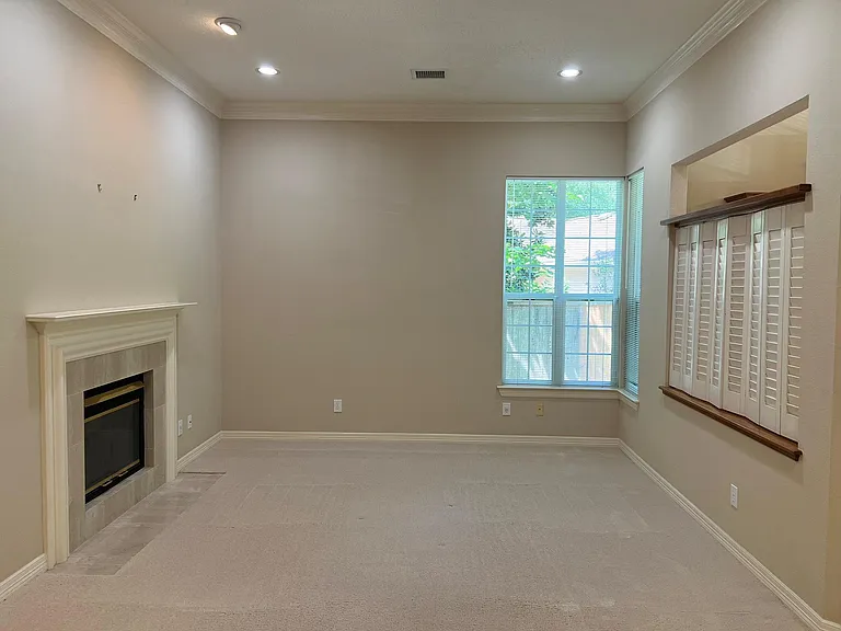 110 S Mill Trace Dr — Photo 8