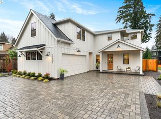 17901 Tamara Ave, Lake Oswego, OR 97035