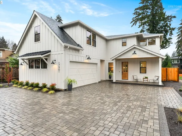 17901 Tamara Ave, Lake Oswego, OR 97035