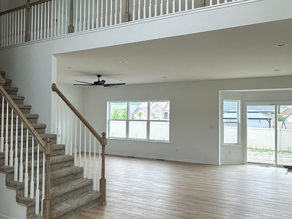 2nd image of 20282 Fountain View Ln