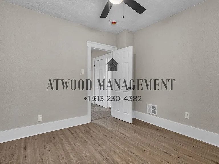 8193 Traverse St — Photo 8