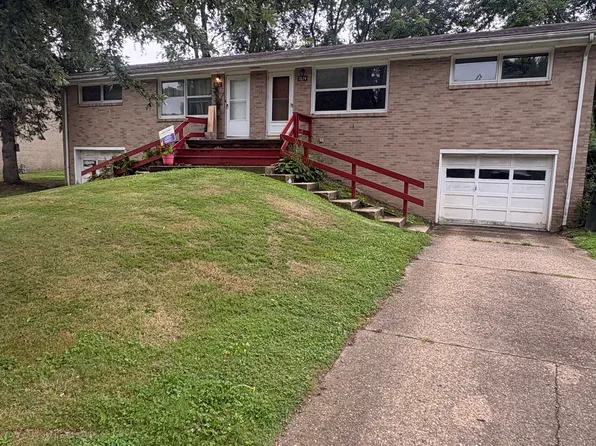 7674 Daytona St NW, Massillon, OH 44646