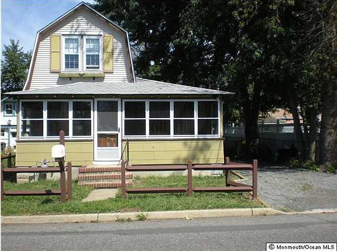 1st image of 1403 Whittier Ave