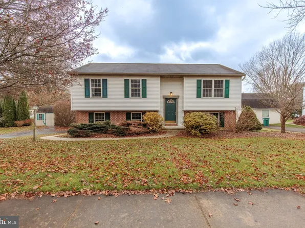 203 Meadow Ln, Quarryville, PA 17566