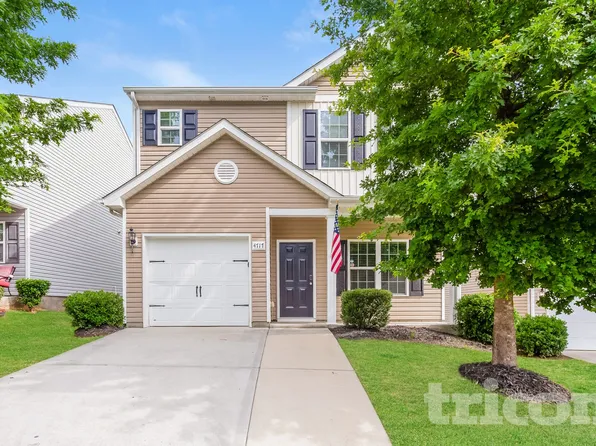 4717 Opus Ln, Charlotte, NC 28214