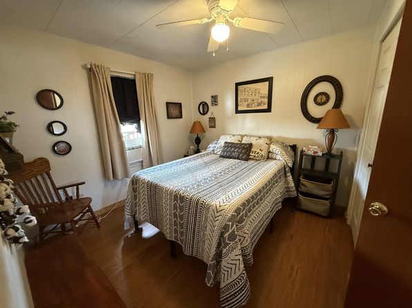 18106 Main Street, Eminence, MO 65466