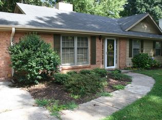 4724 Old Woods Rd, Charlotte, NC 28209