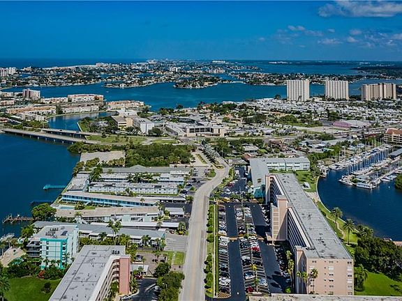 4th image of 1847 Shore Dr S APT 506