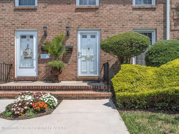 18 Wyckham Road, Spring Lake Heights, NJ 07762