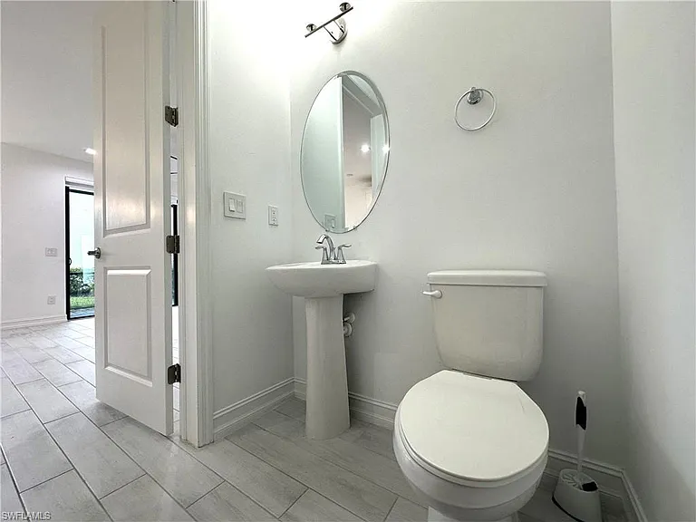 7509 Carnegie Way — Photo 8