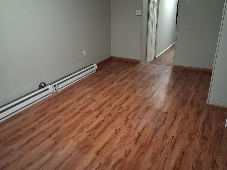 909 Mahantongo St #1 — Photo 11
