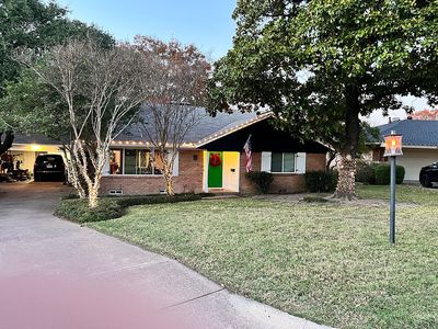 1725 Crowberry Dr, Dallas, TX, 75228