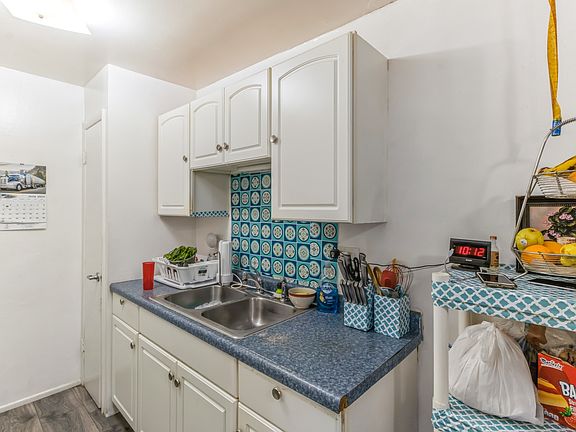 5th image of 670 Hill Dr APT 209