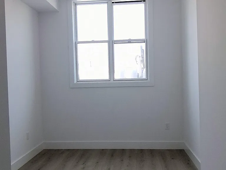 491 Broadway #202 — Photo 7