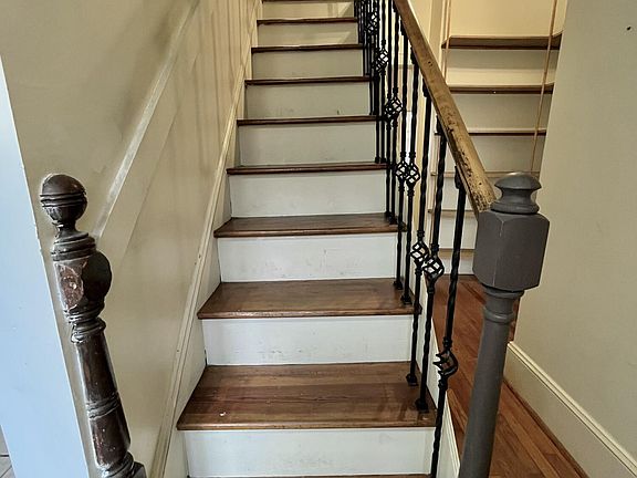 30th image of this home