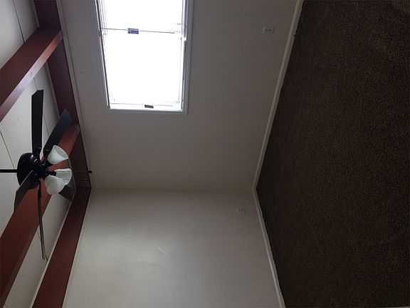 3rd image of 411 Northside Dr APT G4