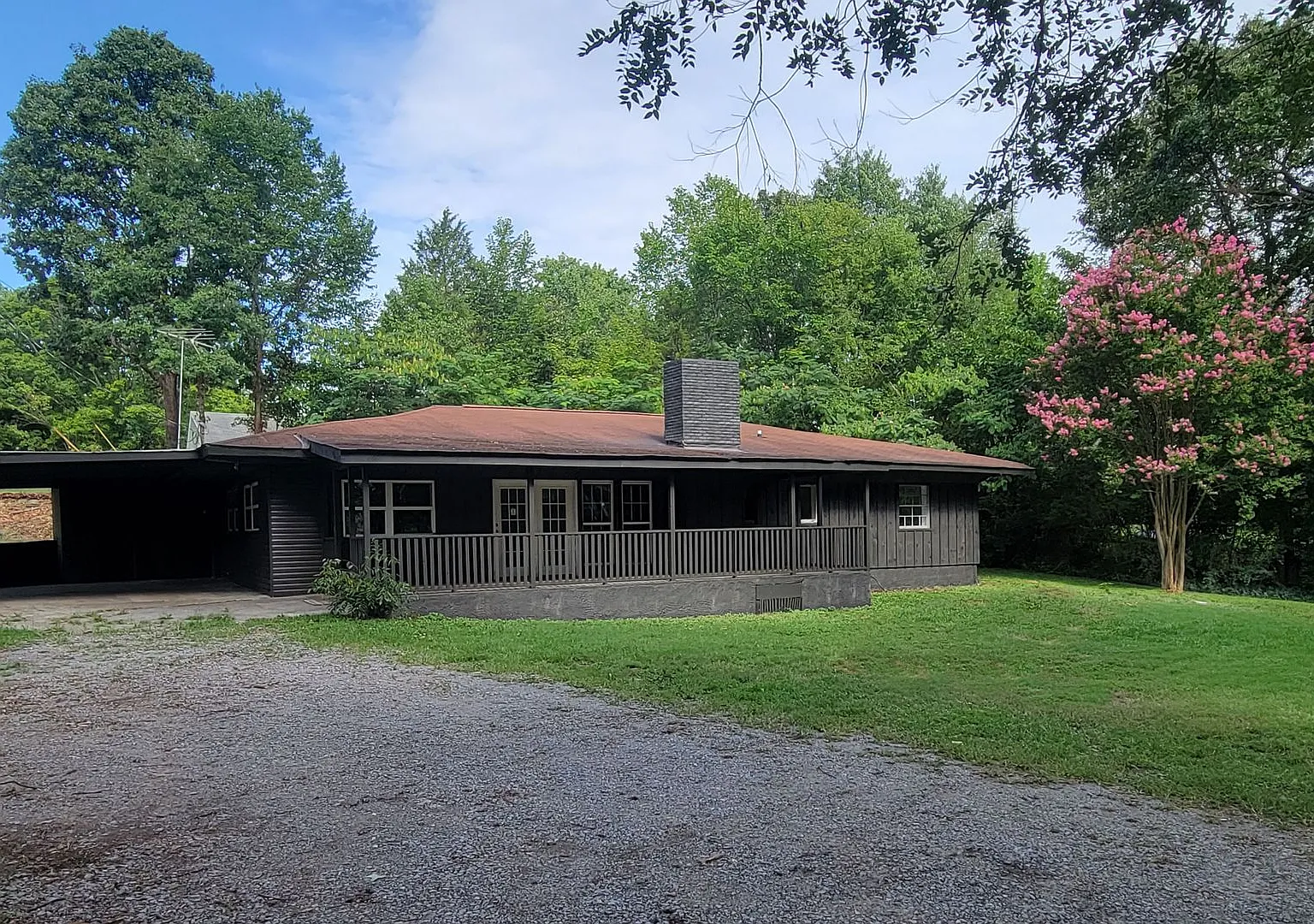City of Maryville 37801 - 4 bedroom, 2. — Photo 1