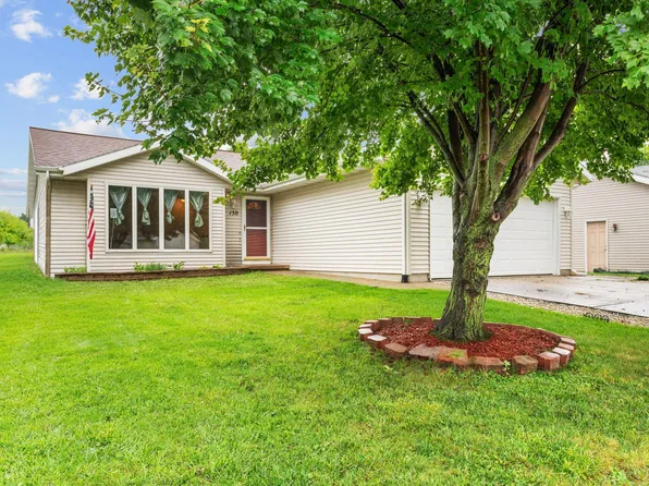 150 Bindl Dr, Reedsburg, WI 53959