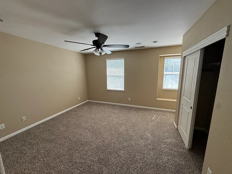 1679 Lone Oak Trl — Photo 11