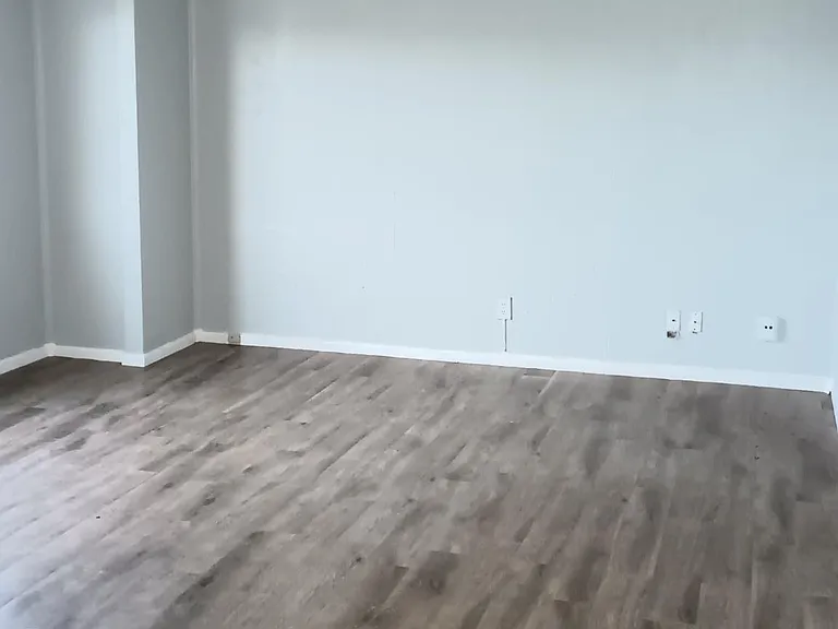2265 E Dorothy Ln — Photo 20