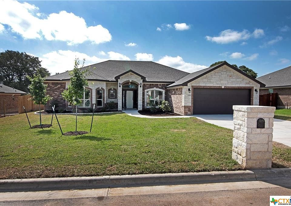 1st image of 2978 Presidio Cir