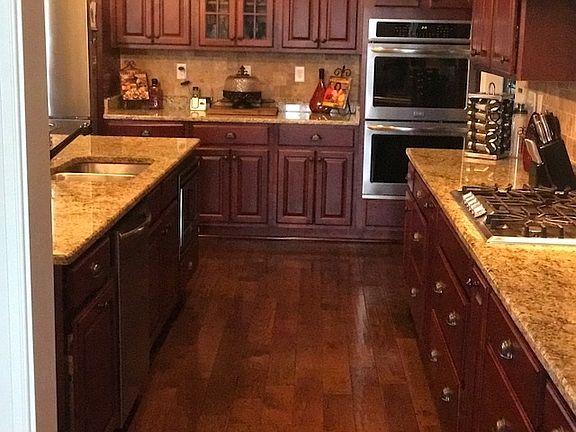 5th image of 3300 River Grove Cir
