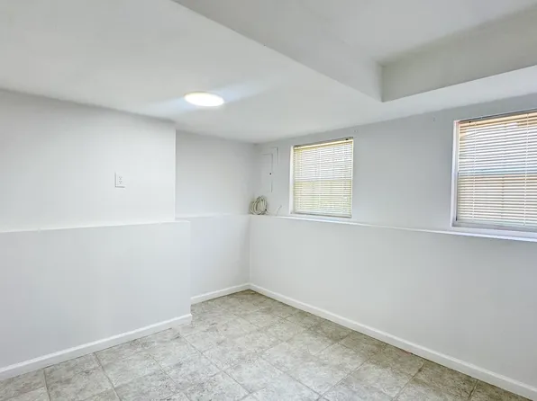 115 Haven Ave #1, Staten Island, NY 10306
