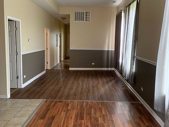 4th image of 319 S Homan Ave #1S