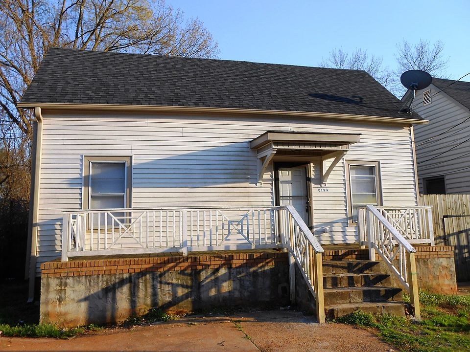 1st image of 819 Green Ave #A